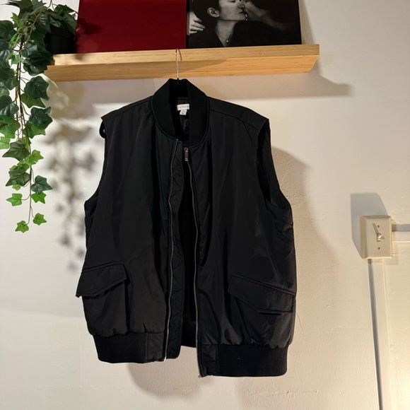 Topshop Black Utility Vest 4-6 - Picture 3 of 4